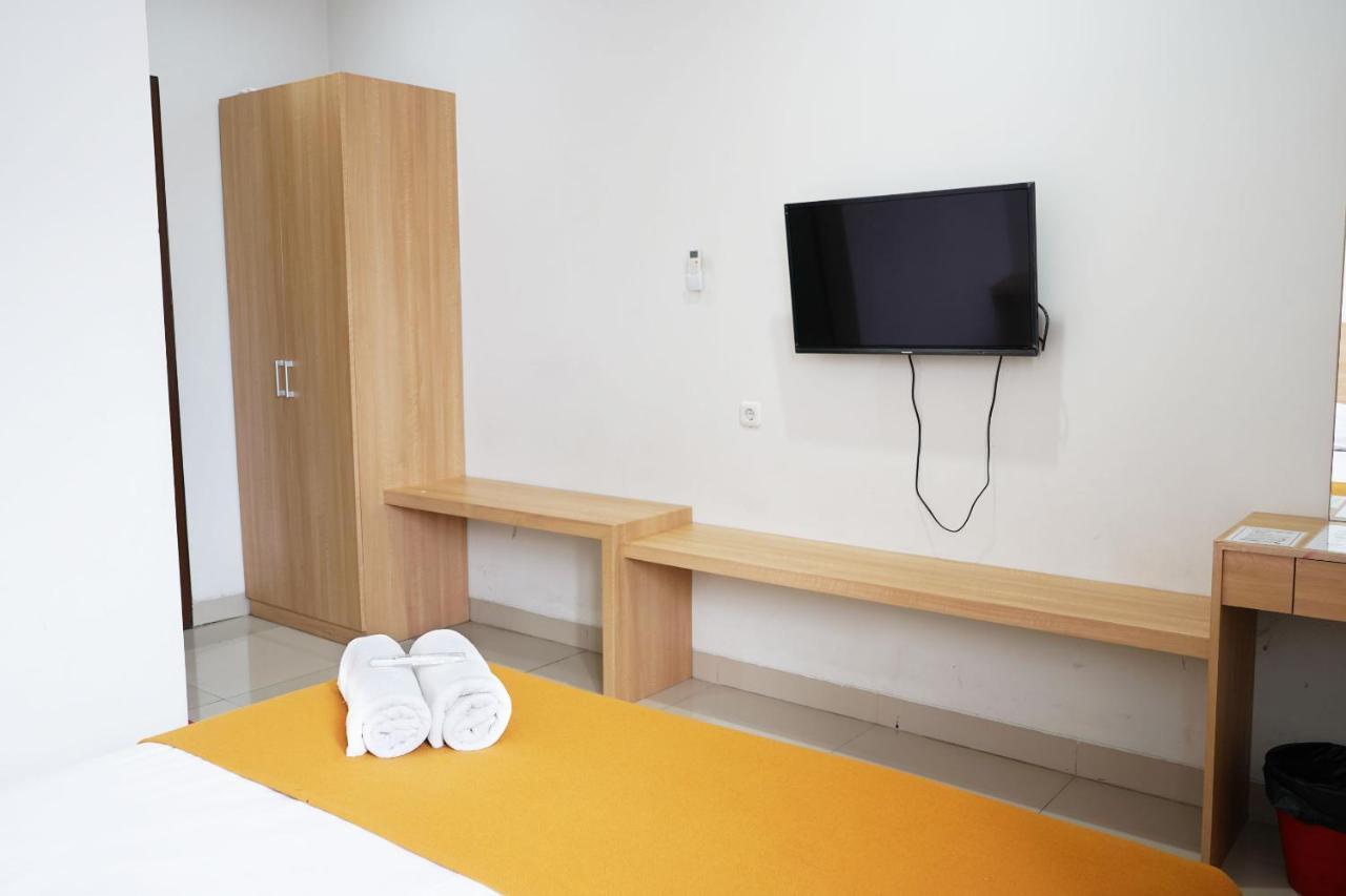 Urooms Tanah Abang Jakarta Eksteriør billede