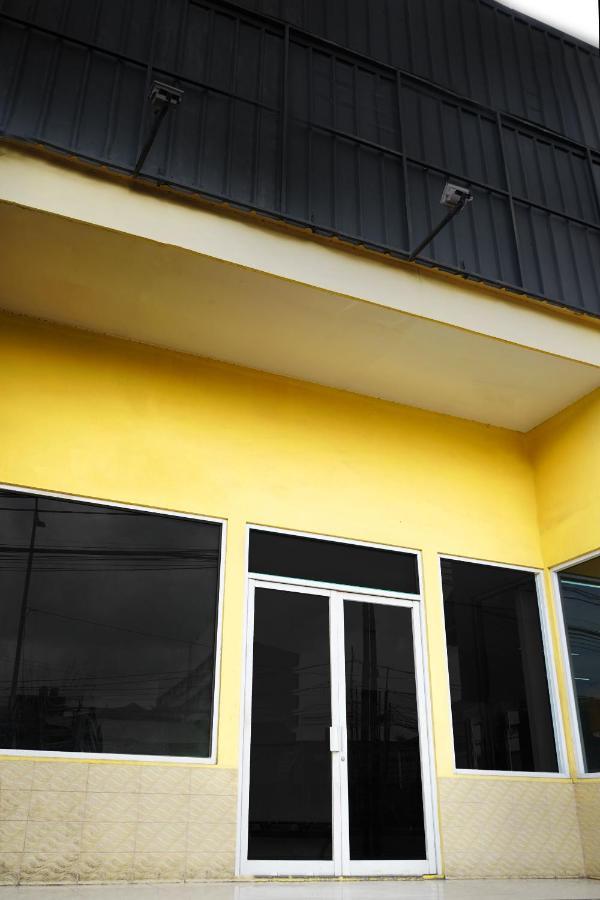 Urooms Tanah Abang Jakarta Eksteriør billede